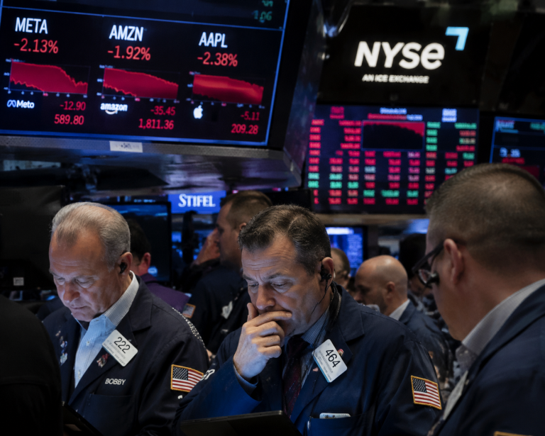 AI stock selloff deepens despite Iran peace hopes even as oil, gold prices fall